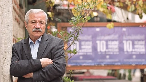 500 KELİMEYLE DERS KİTABI YAZILMAZ