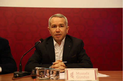 ’’Batıda hem karma hem de cinslere özgü okullar var’’