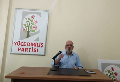 SEZAİ KARAKOÇ'LA BAYRAMLAŞMAK